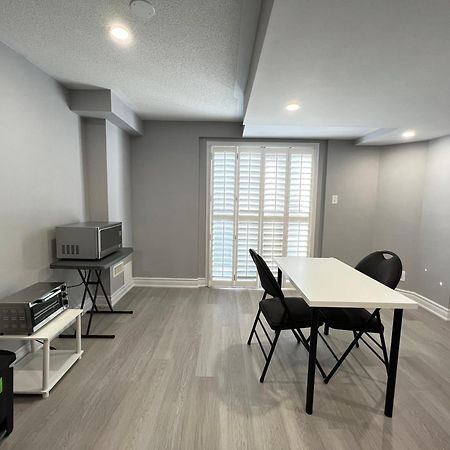 Beautiful Vacation Home Near Toronto Airport Mississauga Zimmer foto
